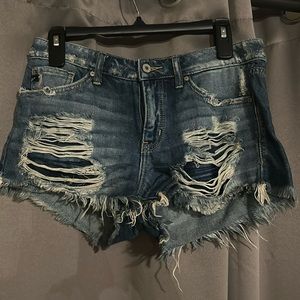 Kancan brand distressed denim Jean shorts, size small. From Vici boutique